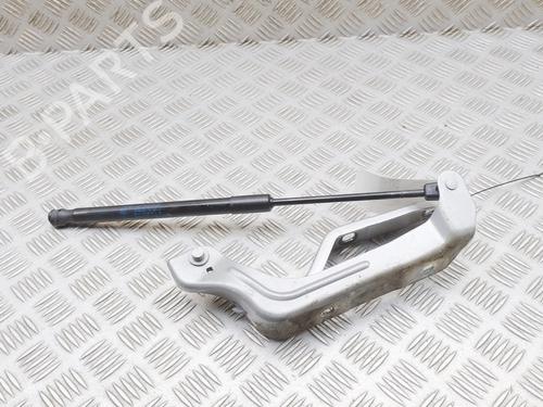 Used Hinge/Door check strap Hinge/Door check strap MASERATI GHIBLI III (M157) 3.0 D (275 hp) 39930274 39930274