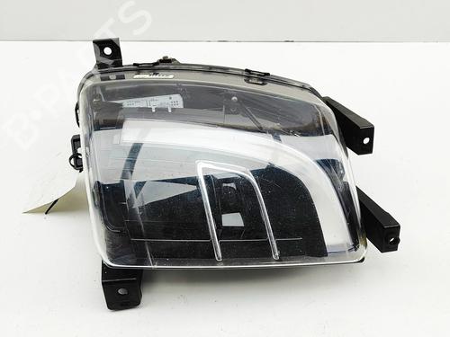 Left front fog light TESLA MODEL X (5YJX) 90D AWD | BP33382975C30 - Image 2