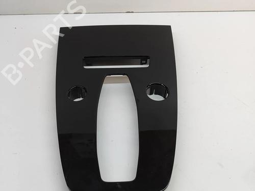 Used Middle console Middle console AUDI Q4 E-TRON SUV (F4B) 40 (204 hp) 28590107 28590107