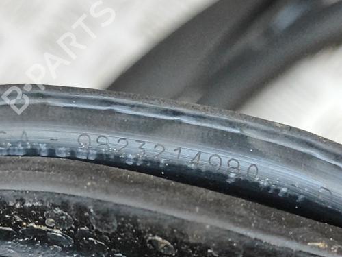 Rubber door seal OPEL CORSA F (P2JO) 1.2 (68) | BP27771096C142 