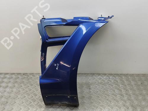 right-front-fenders-aston-martin-dbx-2019-36809218 main image