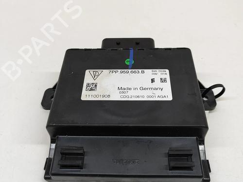 Used Electronic module Electronic module VW TOUAREG (7P5, 7P6) 3.0 V6 TDI (240 hp) 16945058 16945058