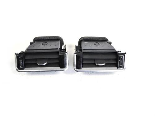 Used Air vent LAND ROVER RANGE ROVER VELAR (L560) 2.0 D180 TD4 4x4 (180 hp) 30258273