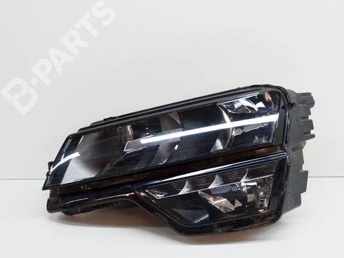 Used Left headlight SKODA KAROQ (NU7, ND7) 1.5 TSI (150 hp) 10673303