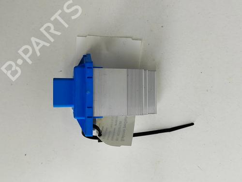 Used Heater resistor HYUNDAI TUCSON (NX4E, NX4A) 1.6 T-GDi (150 hp) 27768676
