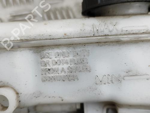 Brake fluid reservoir NISSAN NAVARA NP300 Pickup (D23, D23T) 2.3 dCi 4x4 (D231) | BP26017445M118 