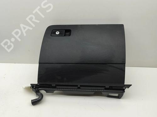 Handskerum VW PASSAT B8 Variant (3G5, CB5) 2.0 TDI (150 hp) 27092154