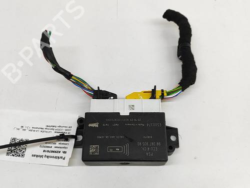 Used Electronic module CITROËN C4 III (BA_, BB_, BC_) 1.2 PureTech 130 (BAHNSA, BAHNSB) (130 hp) 28557888