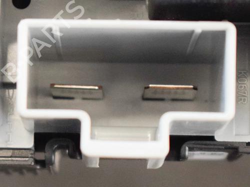 Fuse box VOLVO V60 I (155) D4 | BP6750763E1 - Image 5