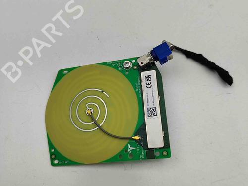 Used Antenna/Base TESLA MODEL Y (5YJY) EV (347 hp) 27794761