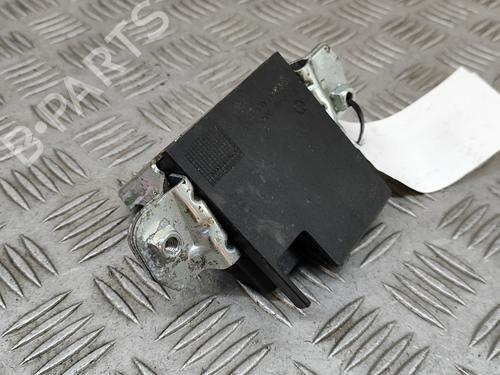 Used Tailgate lock VW SHARAN (7N1, 7N2) 2.0 TDI (140 hp) 26939463