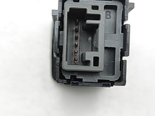 Switch TOYOTA COROLLA Estate (_E21_) 1.8 Hybrid (ZWE211) | BP29812673I30