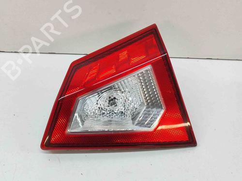 Used Right tailgate light SUZUKI VITARA (LY) 1.6 DDiS AllGrip (APK416D) (120 hp) 29042554