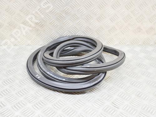Gummiliste VW GOLF VIII (CD1, DA1) 1.5 eTSI | BP27760408C142 - Image 2