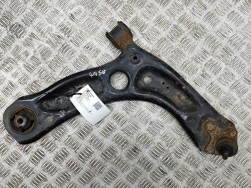 Used Right front suspension arm SKODA OCTAVIA III Combi (5E5, 5E6) 1.2 TSI (105 hp) 15851973