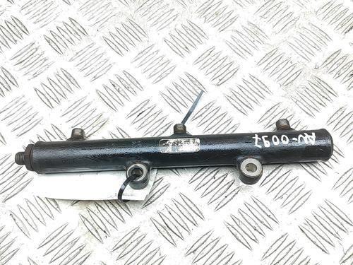 Used Injection rail Injection rail OPEL VIVARO A Bus (X83) 2.0 CDTI (F7, J7, A07) (90 hp) 33697588 33697588