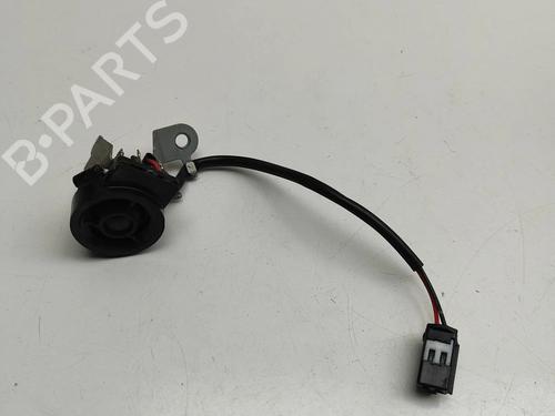 Used Speaker TOYOTA LAND CRUISER 100 (_J1_) 4.2 TD (HDJ100_, HDJ100) (204 hp) 30269057