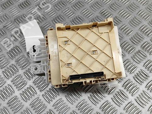Fuse box TOYOTA AURIS (_E18_) 1.3 Dual-VVTi (NRE180_, NRE180R) | BP29523899E1 