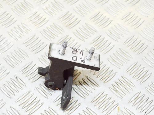 hingedoor-check-strap-mercedes-benz-e-class-w213-2016-27752019 main image