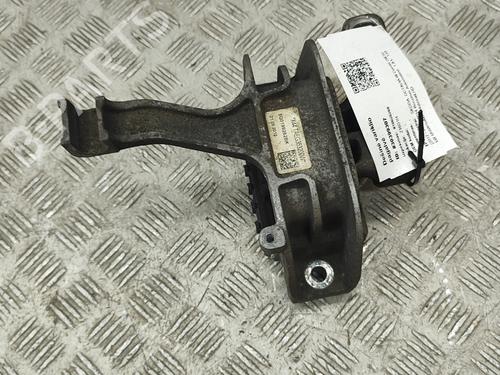 Used Engine mount SKODA OCTAVIA III Combi (5E5, 5E6) 1.8 TSI 4x4 (180 hp) 26500438