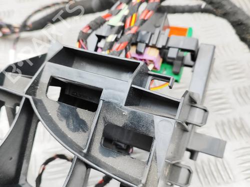 Fuse box PORSCHE MACAN (95B) 3.0 S Diesel | BP40460156E1 - Image 4