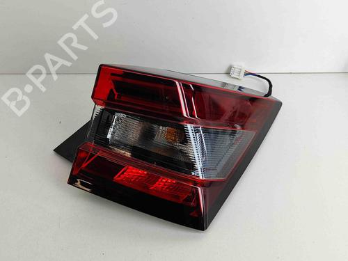 Used Right taillight NISSAN JUKE (F16_) DIG-T 117 (117 hp) 27774876