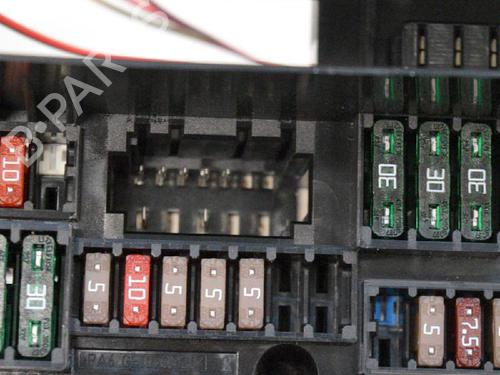 Fuse box BMW 5 (F10) 520 d | BP6758241E1 