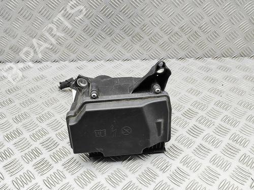 Used Fuse box Fuse box MERCEDES-BENZ E-CLASS Convertible (A238) E 220 d (238.414) (194 hp) 33377112 33377112