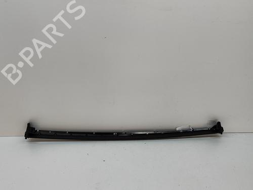 Rubber door seal TESLA MODEL X (5YJX) 90D AWD | BP20675733C142 