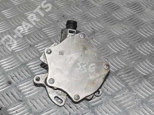 Used Vacuum pump FORD FIESTA VI (CB1, CCN) 1.6 ST (182 hp) 6722456