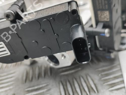 Electronic sensor PORSCHE MACAN (XAB) 4S Electric 4 (XABDC1) | BP33433158M84  - Image 7