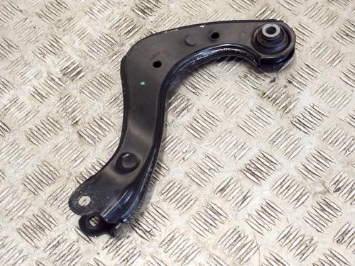 Right rear suspension arm TOYOTA C-HR (_X1_) 1.8 Hybrid (ZYX10_, ZYX11_) | BP14640247M15 
