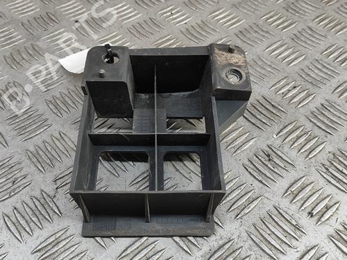 Used Front bumper bracket VW CRAFTER 30-50 Van (2E_) 2.0 TDI (140 hp) 27392799