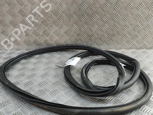 Used Rubber door seal AUDI Q4 E-TRON Sportback (F4N) 45 (286 hp) 28612262