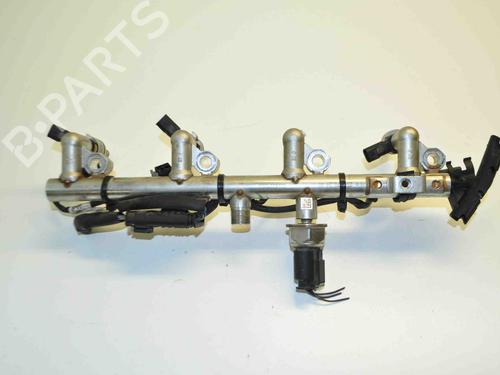 Used Injection rail MERCEDES-BENZ E-CLASS (W212) E 200 CGI (212.048, 212.148) (184 hp) 30227173