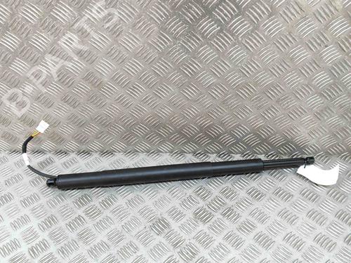 Used Tailgate lift support BMW 3 Touring (G21, G81) 330 e Plug-in-Hybrid (292 hp) 27772794