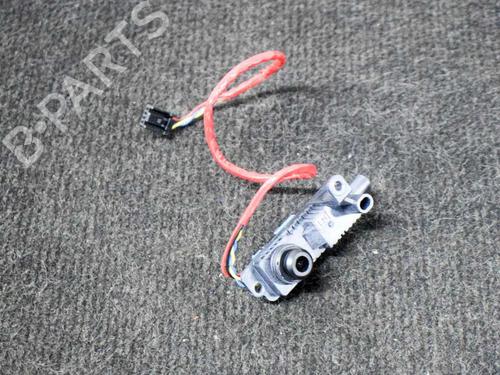 Camera TESLA MODEL 3 (5YJ3) EV | BP27748240E14 - Image 2