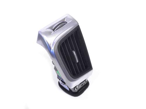 Used Air vent JAGUAR E-PACE (X540) 2.0 D180 AWD (179 hp) 30218436