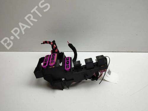 Used Fuse box Fuse box AUDI Q5 (8RB) 2.0 TDI quattro (177 hp) 40114134 40114134
