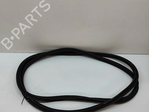 Gummiliste PORSCHE MACAN (95B) 3.0 S Diesel | BP26524143C142 - Image 4