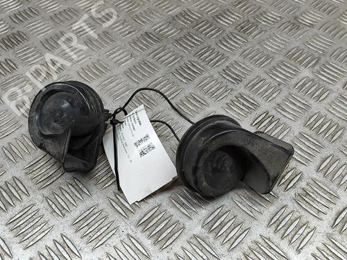 Used Horn Horn PEUGEOT 5008 (0U_, 0E_) 1.6 HDi (112 hp) 16482105 16482105