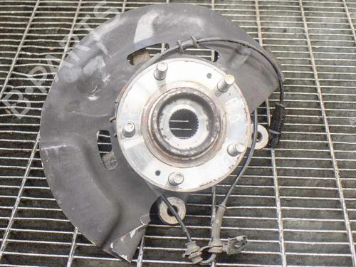 Used Right front steering knuckle HYUNDAI TUCSON (TL, TLE) 1.7 CRDi (116 hp) 14612186
