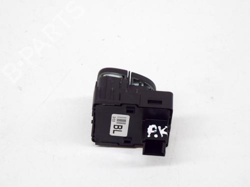Switch JAGUAR XJ (X350, X358) 4.2 | BP8624558I30 
