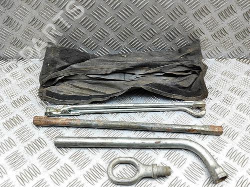 Used Jack Kit Jack Kit VW AMAROK Platform/Chassis (S1B, S6B, S7B) 2.0 BiTDI 4motion (180 hp) 40042750 40042750