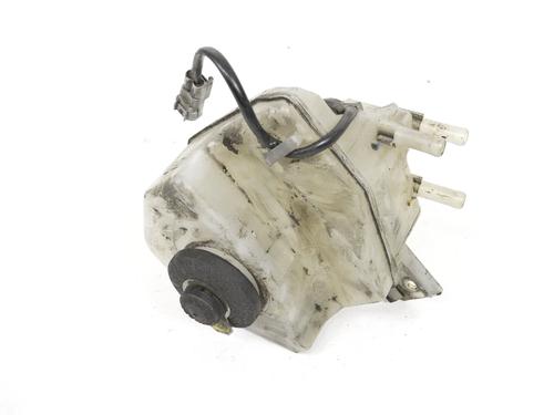 brake-fluid-reservoir-toyota-prius-_w3_-2008-2009-2010-2011-2012-2013-2014-2015-2016-33342969 main image