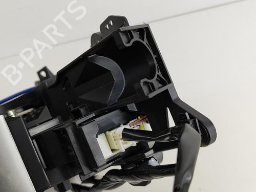 Gear lever TOYOTA YARIS (_P13_) 1.5 Hybrid (NHP130_, NHP130) | BP19283897M90 