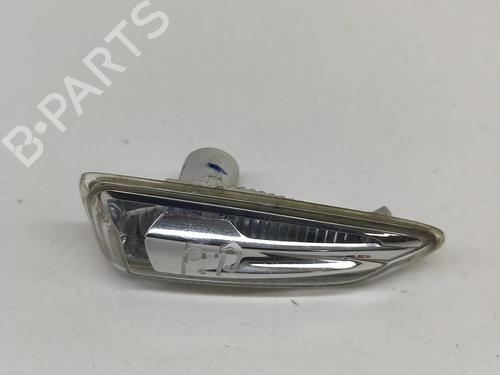 Used Right side indicator OPEL CROSSLAND X / CROSSLAND (P17, P2QO) 1.2 (75) (82 hp) 28553757