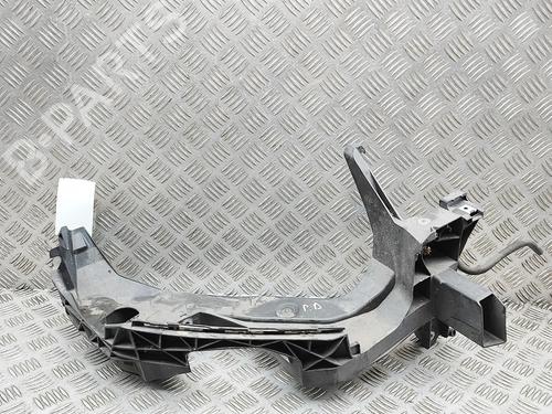 Used Right headlight support Right headlight support 38540401 38540401