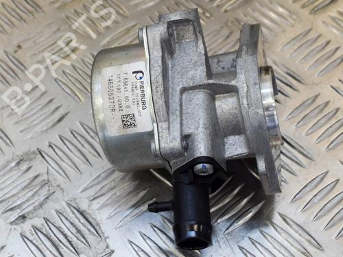 Used Vacuum pump Vacuum pump RENAULT CAPTUR I (J5_, H5_) 1.5 dCi 90 (J5N4, J5M5, J5MW, J5M6, J5AL, J5AJ) (90 hp) 6744881 6744881