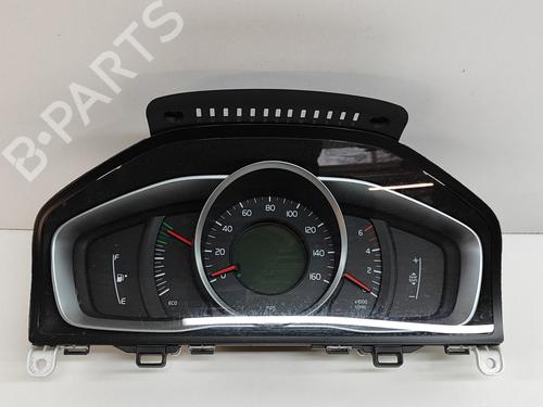 Used Instrument cluster VOLVO V60 I (155) D3 (150 hp) 16076331